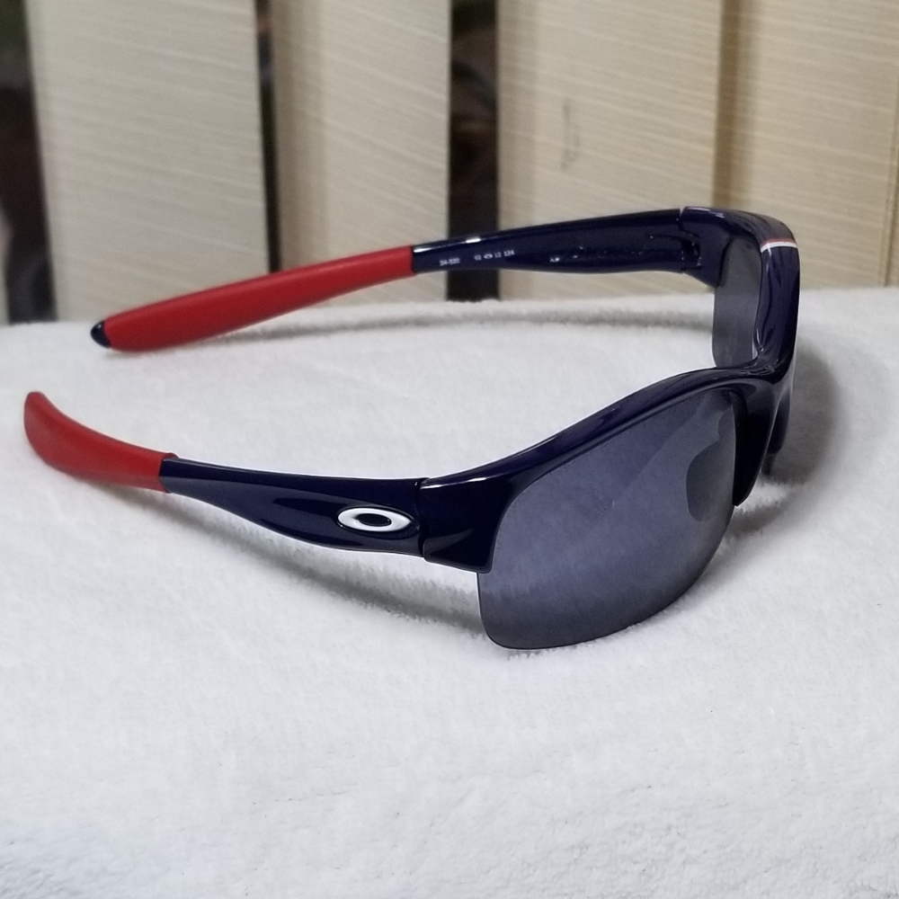 TEAM USA Oakley Commit Sunglasses - Picture 2 of 8